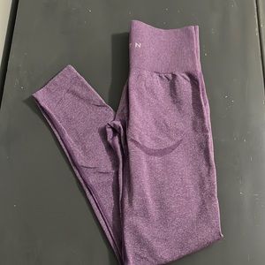 NVGTN purple size small